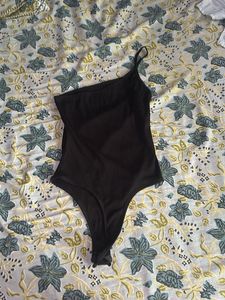 Black One-Shoulder Bodysuit