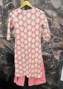 Elegant Pink &amp; White Kurta Set