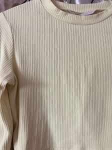 Ribbed Cropped Long Sleeve Top
