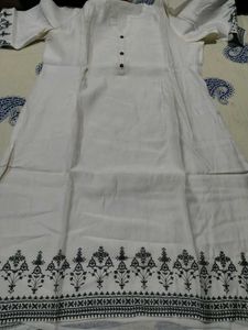 Elegant White Cotton Kurta with Black Print