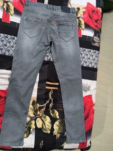 Men's Grey Denim Jeans