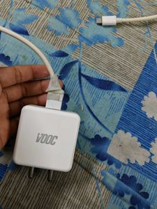 Realme VOOC Charger - Fast Charging