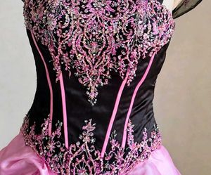 Stunning Pink skirt and top 🎀👰❤️