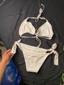 Chic White Textured Bikini