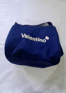 Tiffin Cover