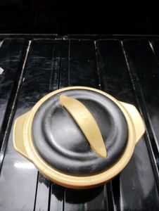 Insulated Casserole Dish - Keeps Food Warm