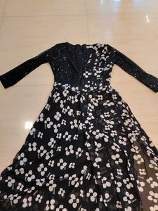 Chic Black Floral Gown with Sequins