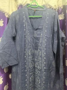 Elegant Blue Embroidered Kurta set