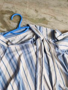 never used Blue Striped Tie Neck stretchable Top