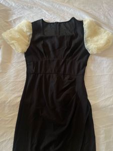 Chic Black Puff Sleeve Dress
