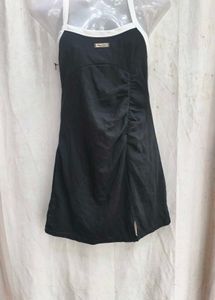 I. Black cute bodycon