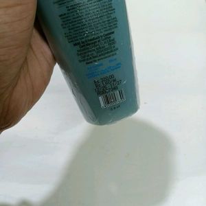 Naturali Anti-Frizz Shampoo