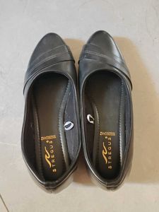 Black Formal Ballet Flats