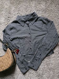 A casual Crop Shirt fit for Summers.
