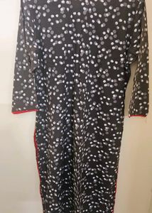 Polka Dot Kurti With Front Slit