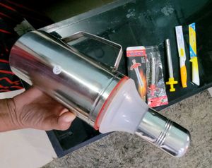 3 set 1 oil bottle &amp; 2 lighter &amp; two knief