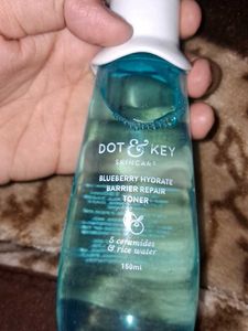 Dot &amp; Key Blueberry Hydrate Toner (150ml)