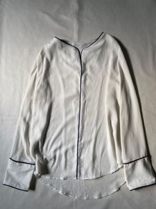 Elegant White Blouse