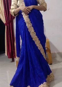 Royal Blue Saree With Golden Border(Without Blouse