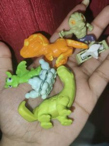Kinder joy toy 🦖