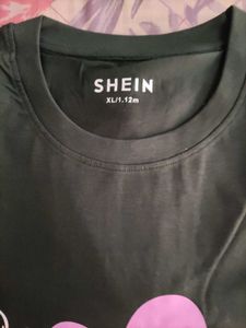 SHEIN Graphic T-Shirt Bundle pack of 2