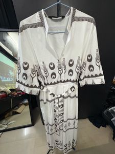 Elegant White Ethnic Gown