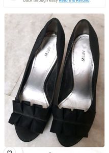 Pencil Heels     Size - 22 To 30 Cm