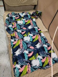 Stylish Tropical Print Short Kurti