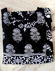 ♣️♠️Black & White Floral Print Kurta