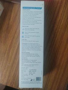 Undry hydrating Facial Cleanser