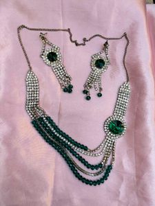 Emerald Green Necklace Set