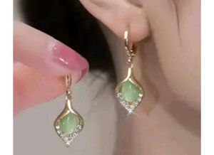 This sawan bought these droplet earrings fast