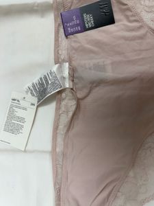 H&amp;M Lace Trim Pink Hipster Panty