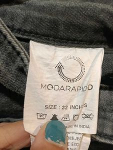 Womens Acid Wash Skinny Jeans (size-32)