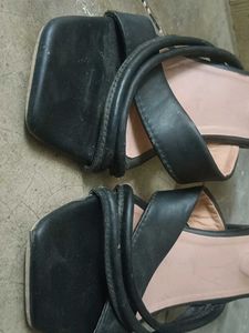 Chic Black Heeled Mules
