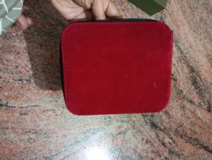 Lalithaa Jewellery Box