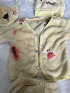 Cute Baby Clothes Set for winters