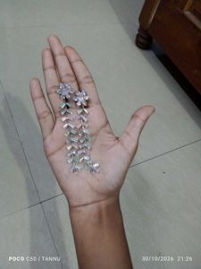Sparkling Flower Drop Earrings