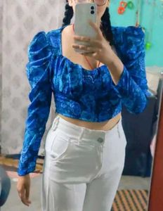 Stylish Blue Floral Puff Sleeve Top