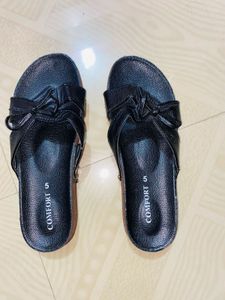Comfortable Black Bow Sandals