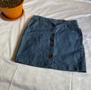 Short Skirt