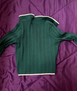 bershka green crop collared top