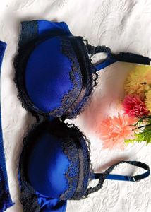 Lace Trimmed Blue Bra with brief 👍