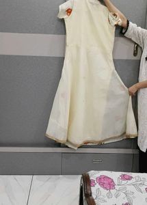 Cream Floral Embroidered Ethnic Gown