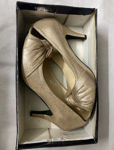 Sparkling Gold Heels