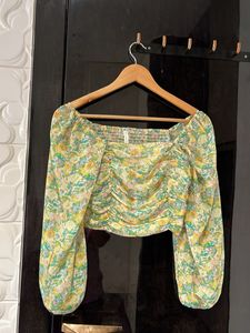 Floral Ruched Puff Sleeve Top