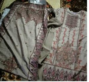 Pakistani Embroidered Kurta Set
