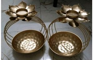 One Piece Floating Diya Urli