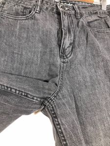 Black Flared Jeans(Women’s)