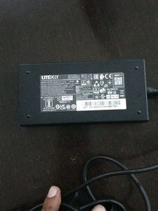 LITEON NEW AND ORIGINAL 135 WATT CHARGER